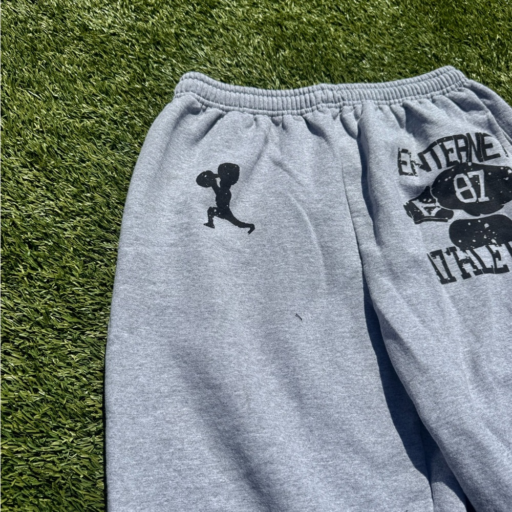 Sweatpants - Picture 2 of 7